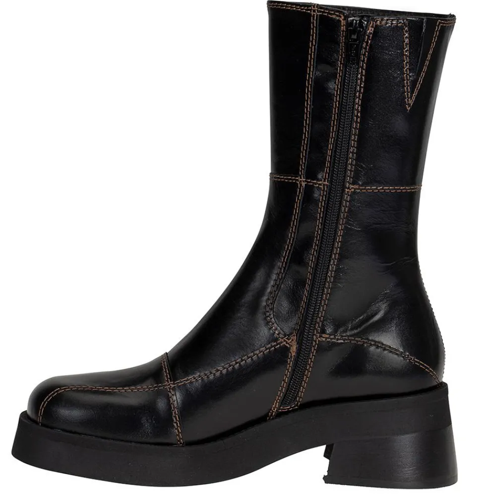 Boots Heya sort